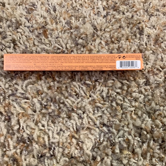 New in box Benefit Precisely, My Brow Pencil in Warm Deep Brown. - Picture 4 of 5